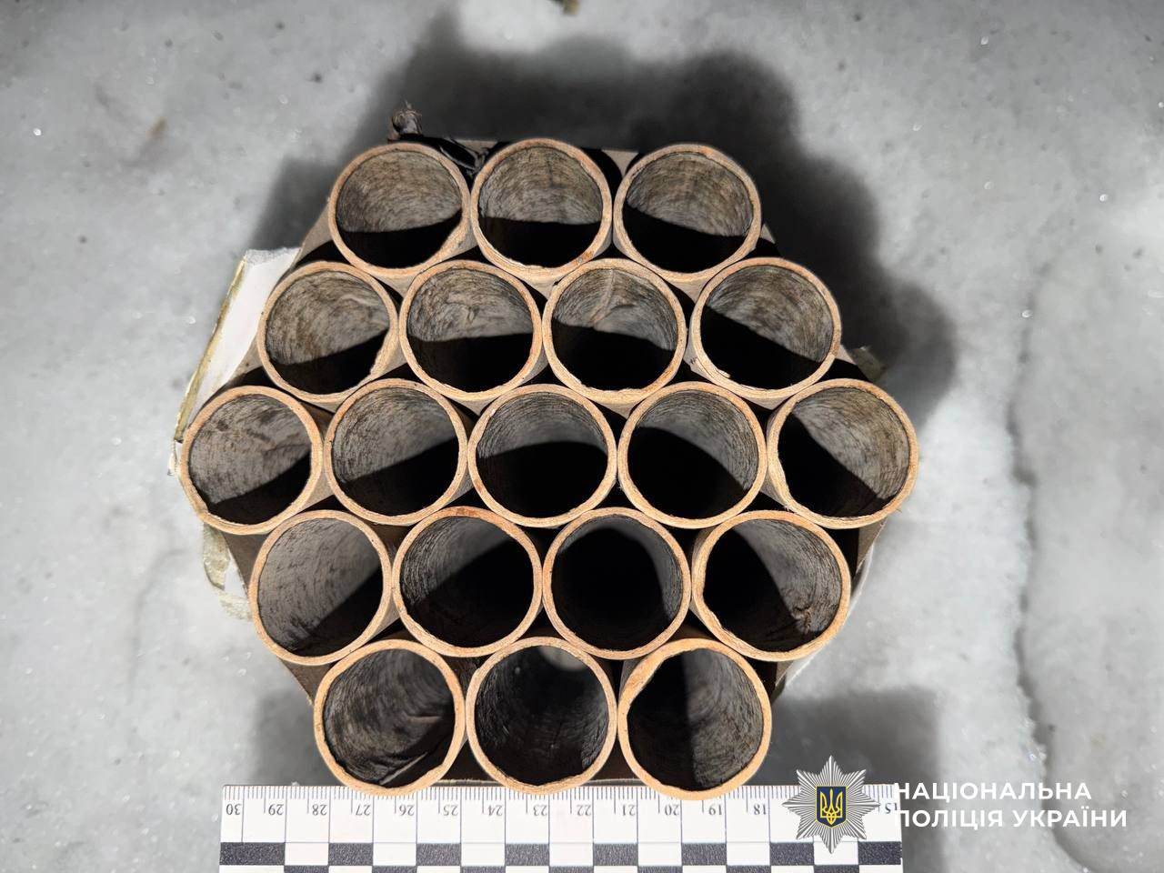 У Києві запустили салют: поліція показала фото чоловіка