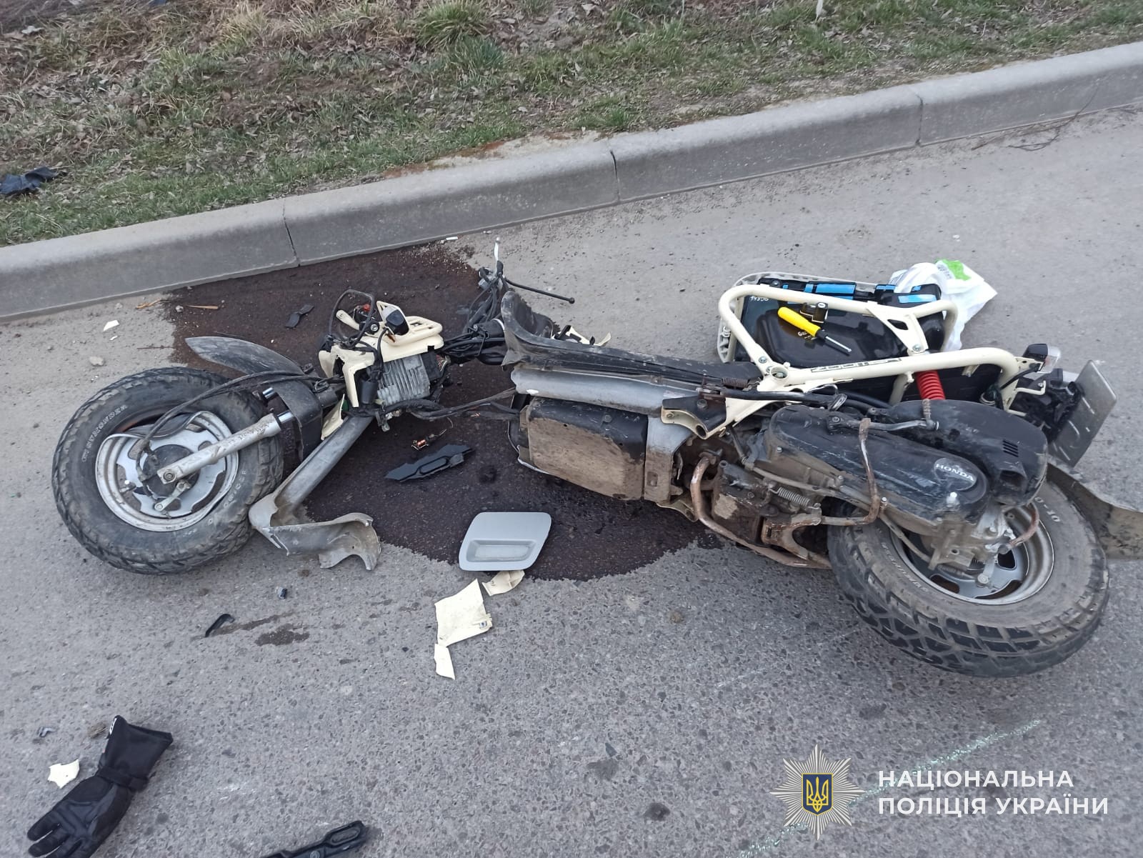 На Львівщині 19-річний мотоцикліст травмувався в аварії з позашляховиком