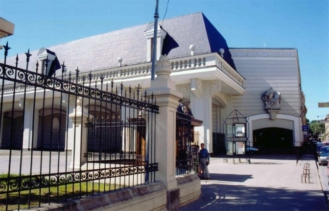 У Львові суд підтвердив незаконність призначення Левка Ваньковича директором палацу мистецтв