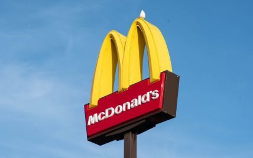 McDonald's тимчасово закриває 850 ресторанів у Росії