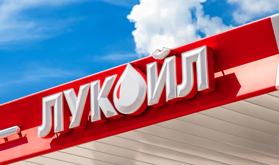 Українська розвідка здійснила кібератаку на російський «Лукойл»