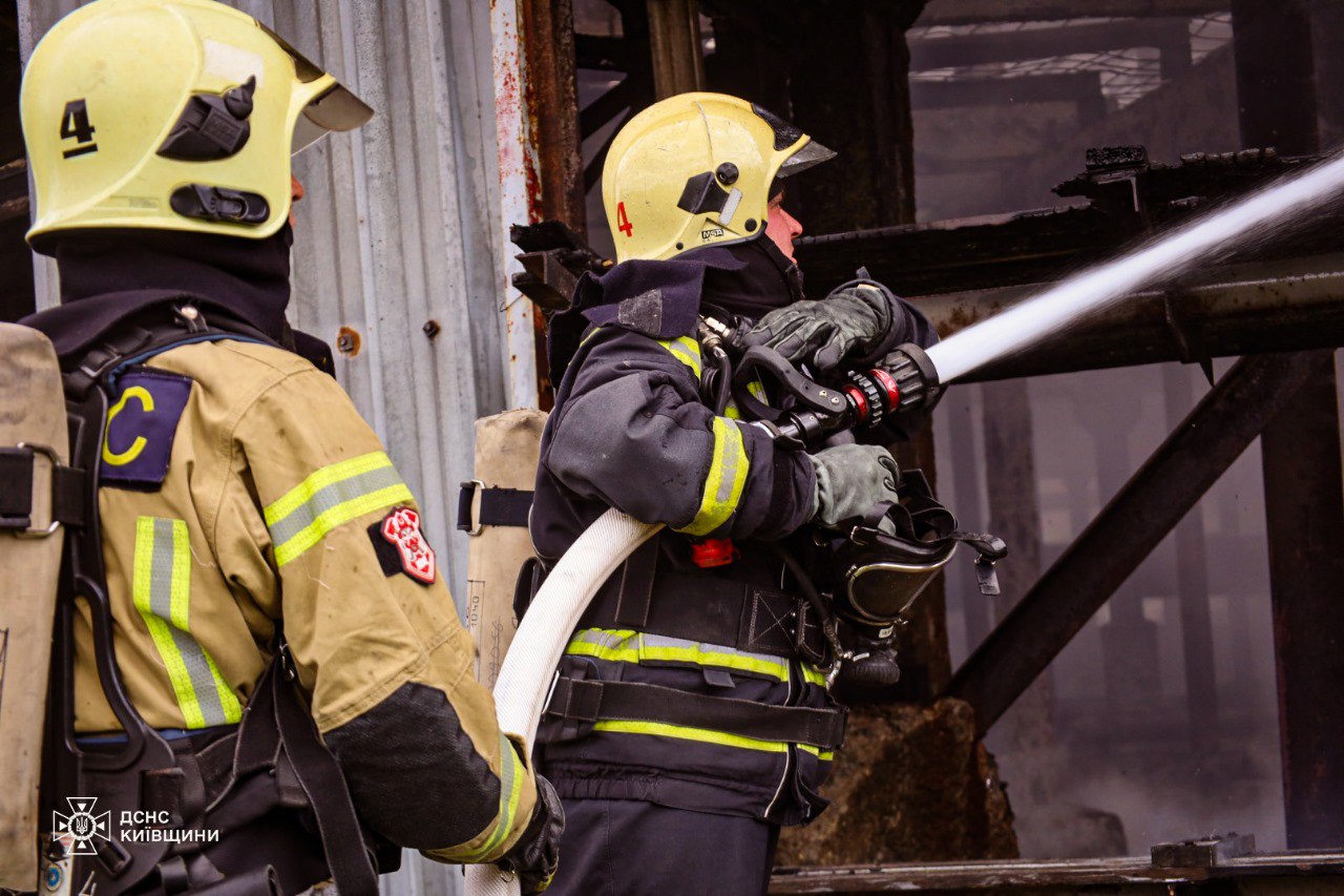 Пожежа на території ТЕЦ у Білій Церкві: з'явилися фото