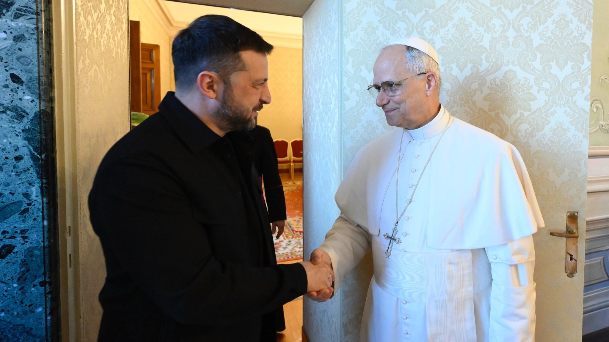 Зеленський зустрівся з Папою Римським: про що говорили і домовилися