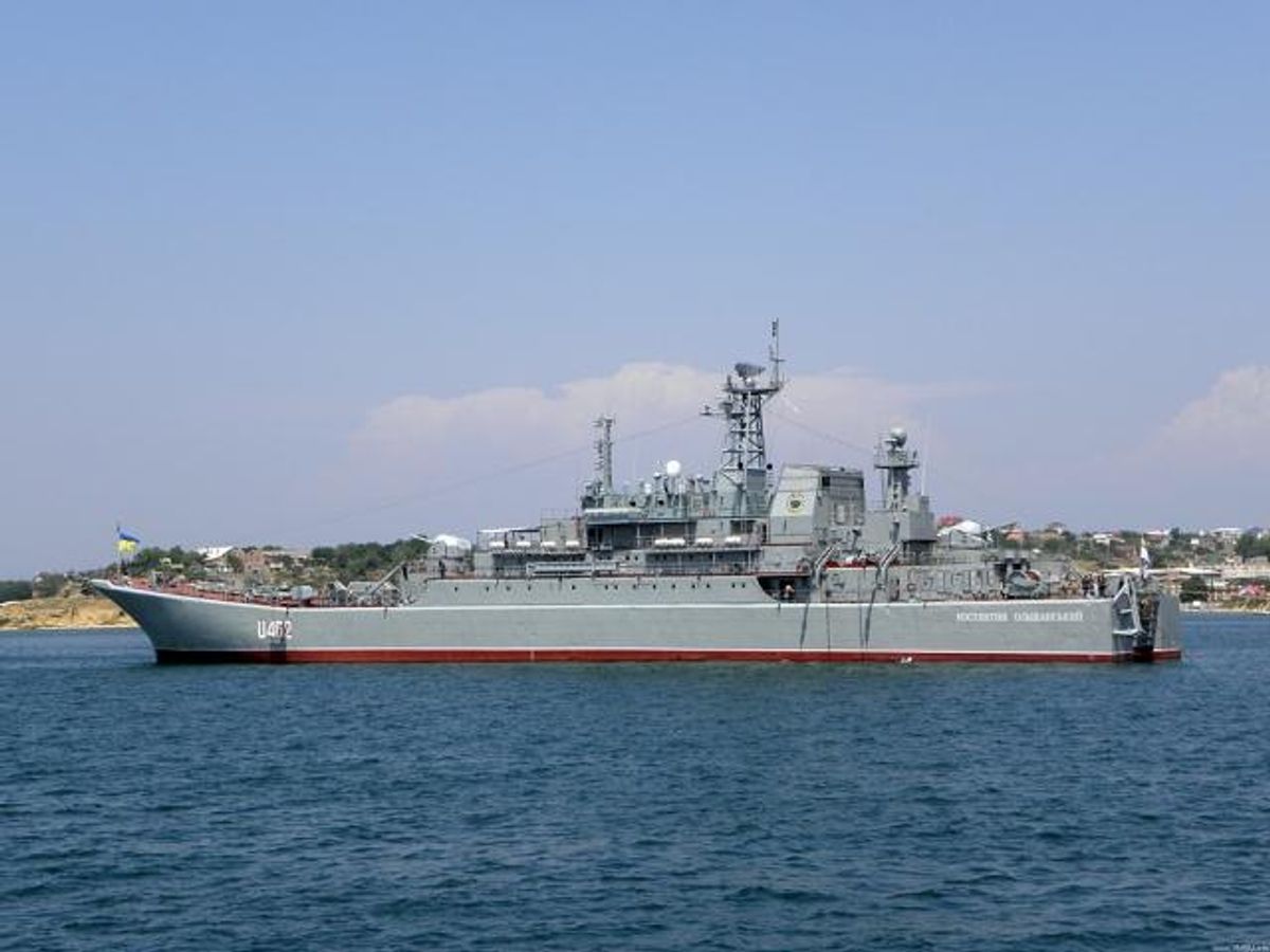 Українські військові атакували «Нептуном» корабель, який Росія вкрала в України