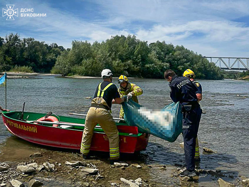 На Буковині за день двоє потопельників