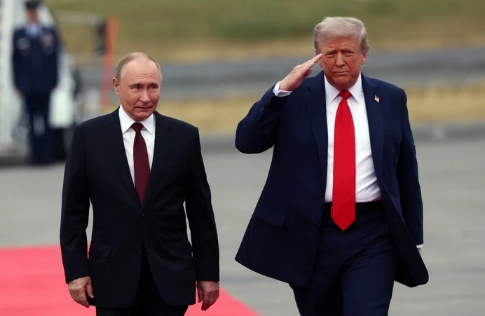 Трамп зробив нову заяву про дедлайн для Путіна щодо закінчення війни