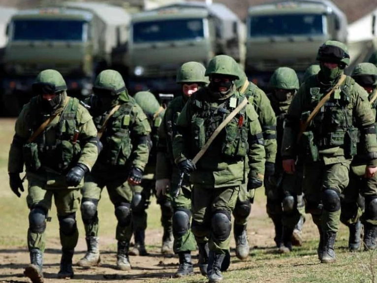 Росіяни за останній тиждень прискорили просування біля Авдіївки, – розвідка Британії