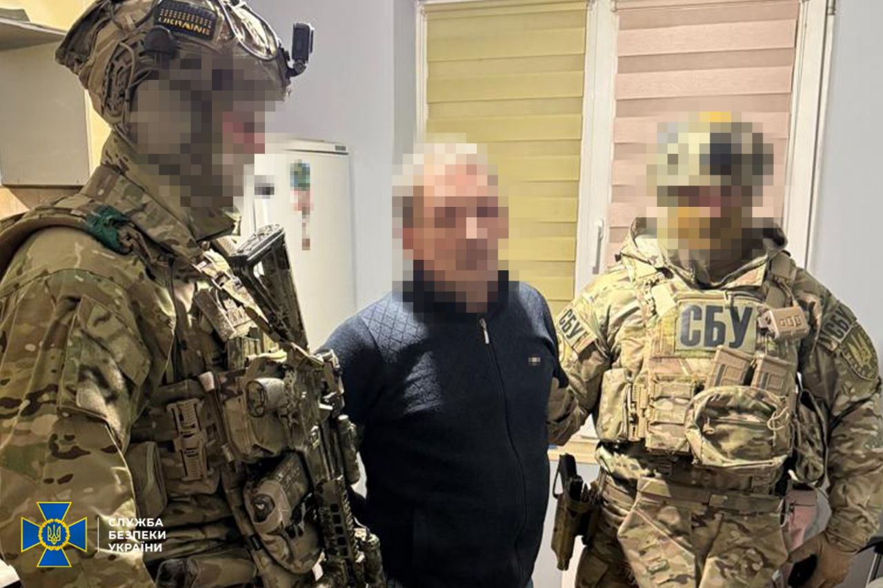 На Львівщині затримали ворожих агентів, які розвідували наслідки удару «Орєшніком»