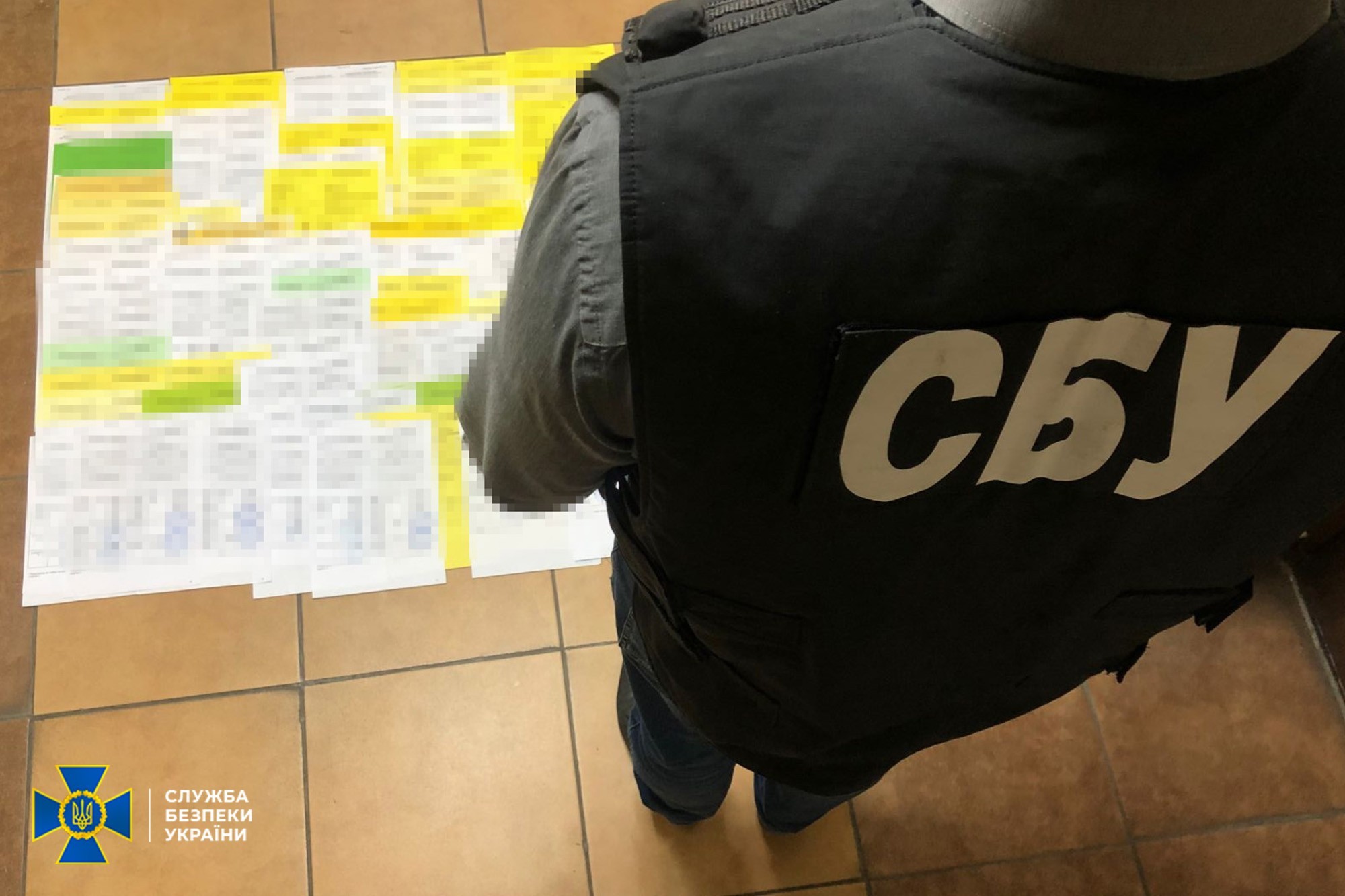 В Україні викрили більше 100 угруповань, які підробляли міжнародні ковід-сертифікати