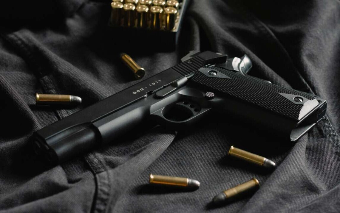 Скільки одиниць зброї вже задекларували українці: у МВС відповіли