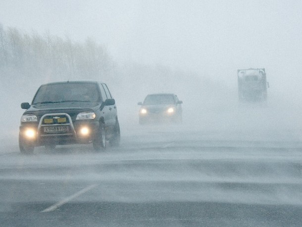 На дорогах ожеледиця, туман. На Львівщині оголосили І рівень небезпеки