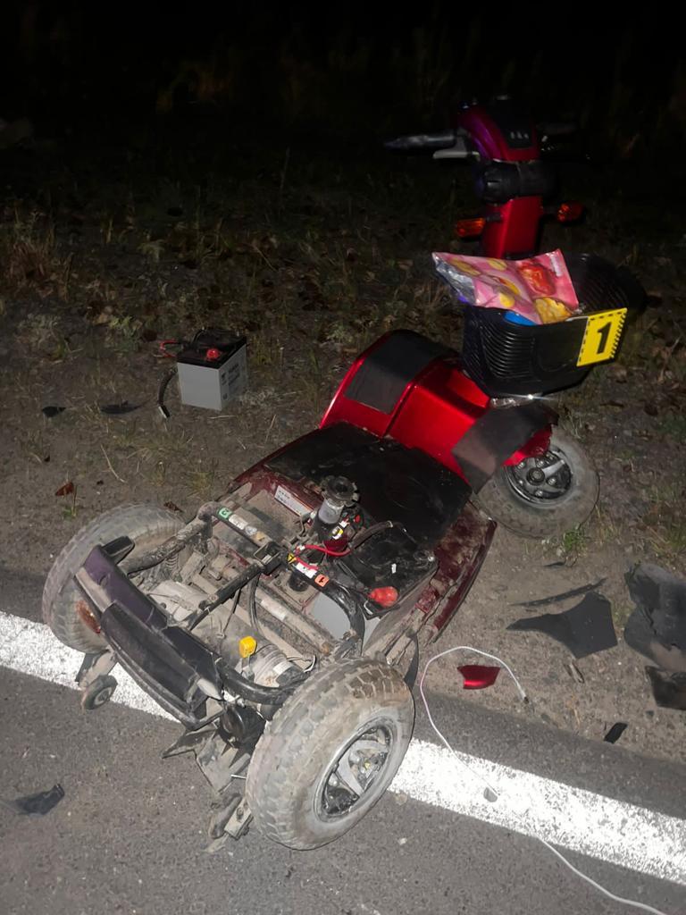 На Львівщині через наїзд авта на інвалідний візок загинула 14-річна дівчинка