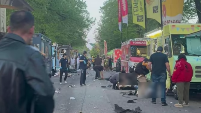 Автомобіль влетів у натовп на фестивалі у Ванкувері: є загиблі (фото)