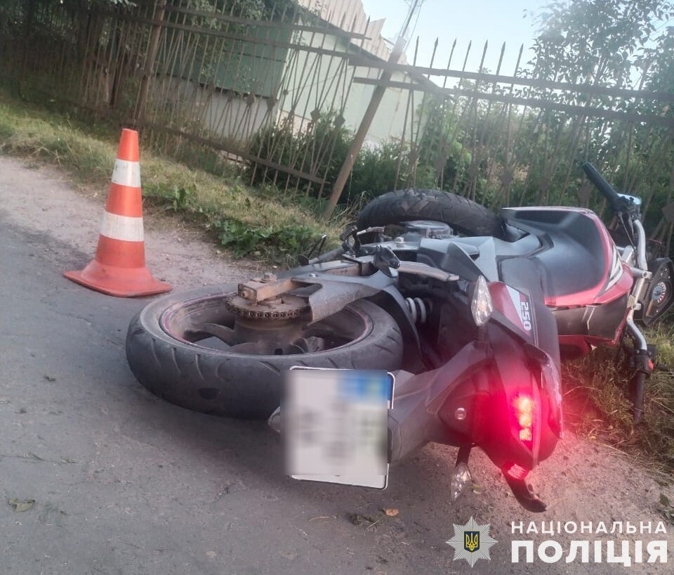 На Львівщині внаслідок ДТП загинув 23-річний мотоцикліст