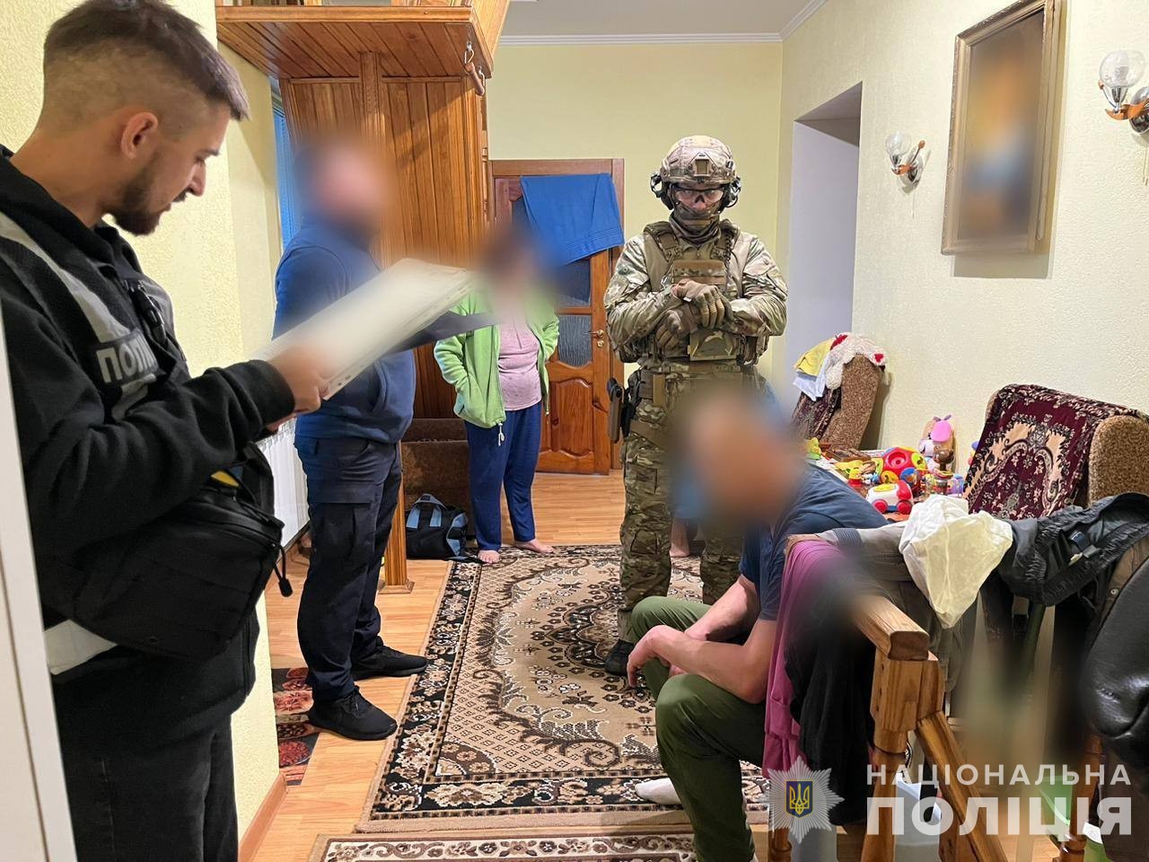 Діяли в 11 областях: поліція знешкодила масштабне наркоугруповання